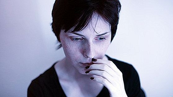 Schizophrenie: Risikogruppe, die ersten Anzeichen und Symptome der Krankheit
