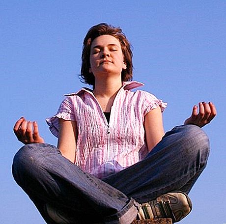 Làm thế nào để bình tĩnh và cân bằng