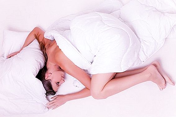 كيف يمكن أن يؤثر النوم متعدد الأطوار على حالتنا العقلية والعاطفية